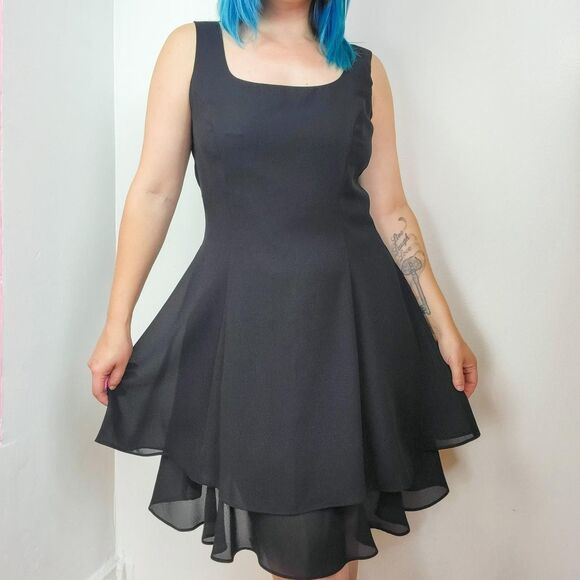 Vintage 90s Black Layered Sleeveless Fit & Flare Dress - Picture 2 of 8